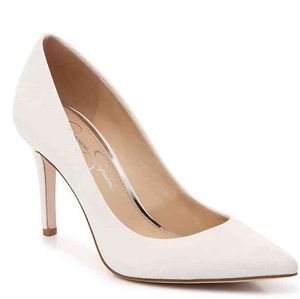 Jessica Simpson White Levin Pumps